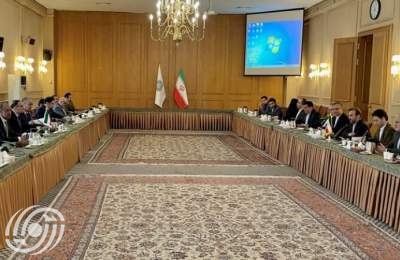 لجنة كويتية - إيرانية تبحث في طهران ترسيم الحدود البحرية بين البلدين