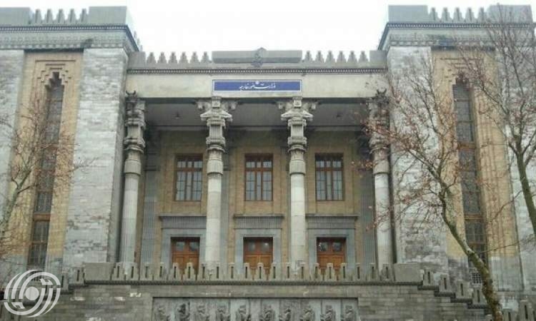 وزارة الخارجية: الشعب الإيراني في خندق الدبلوماسية ملزم بصون المصالح الوطنية