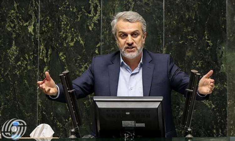 البرلمان الايراني يحجب الثقة عن وزير الصناعة والمناجم والتجارة