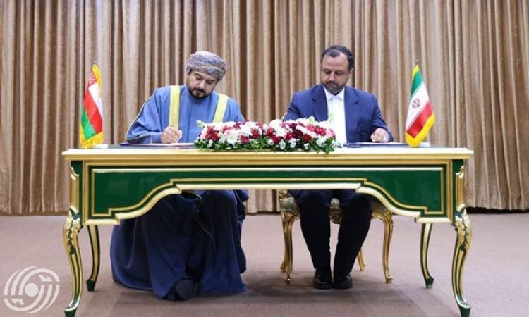 توقيع 4 وثائق تعاون بين ايران وعمان