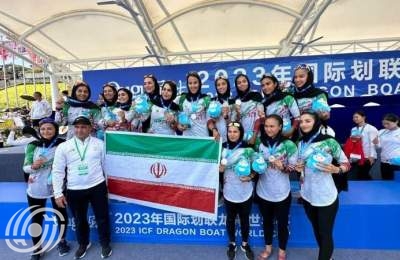 سيدات ايران يحرزن خمس ميداليات ملونة في مسابقة قارب التنين في الصين