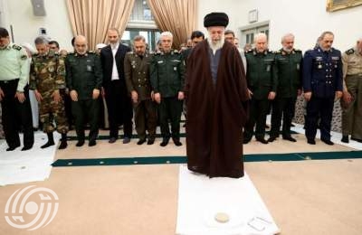 قائد الثورة الإسلامية في لقاء مع قادة القوات المسلحة في الجمهورية الإسلامية الإيرانية