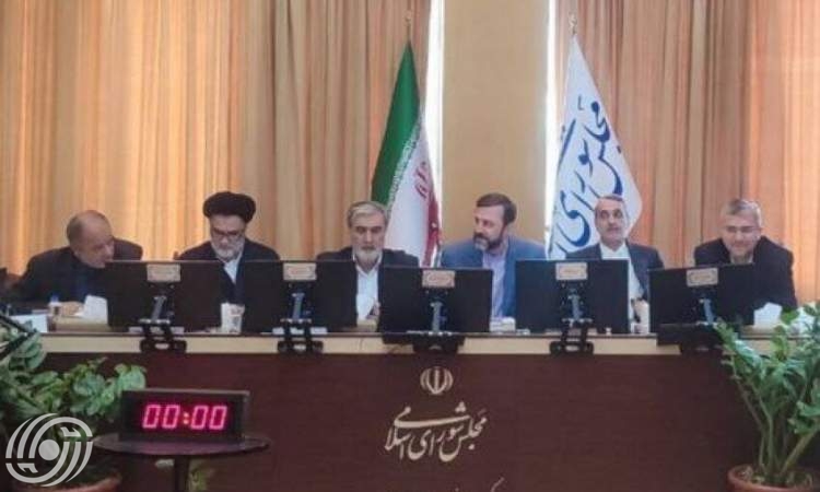 مسؤول برلماني : إيران جادة في المفاوضات مع أمريكا ولا تريد التسويف