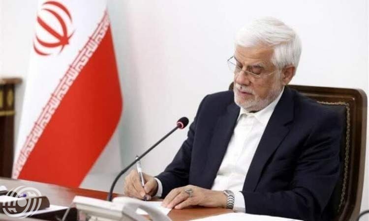 عارف يهنئ لاريجاني بتوليه منصب الأمين العام لمجلس الامن القومي الايراني