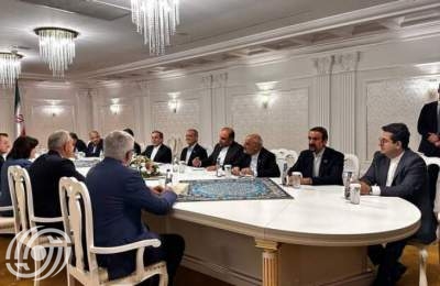 رئيس مجلس الجمعية الوطنية البيلاروسي يلتقي الرئيس الإيراني