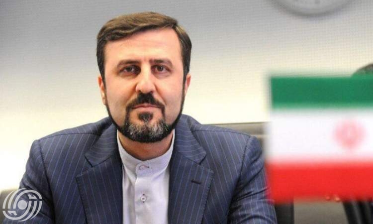 نائب وزير الخارجية الإيراني یجری مباحثات هاتفیة مع نظیره الصینی