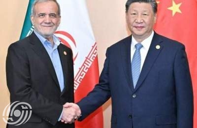 الرئيس الايراني يلتقي الرئيس الصيني في بكين.