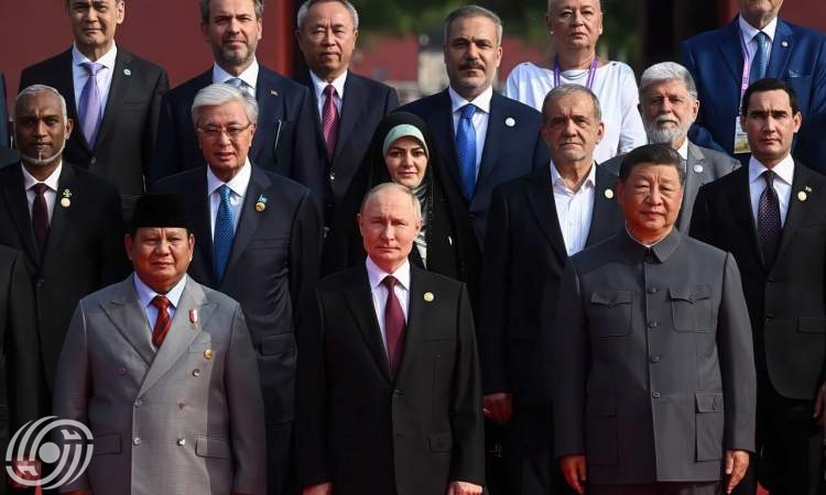 بحضور بزشکیان و رؤساء الدول العرض العسکري الصیني.