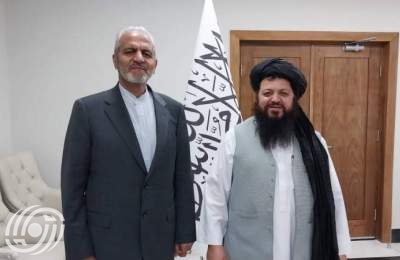 رئيس البعثة الإيرانية لدى افغانستان يجري مباحثات مع مسؤولين بالهيئة الحاكمة في هذا البلد