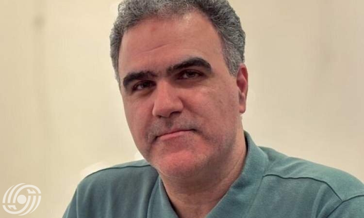 من هو الإيراني مخترع الطريقة السحرية لتصنيف البيانات السريع والفائز بجائزة المصطفى (ص)؟