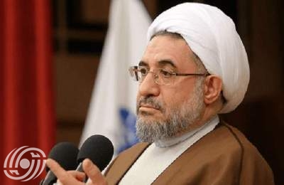 آية الله أراكي: على إيران تشكيل حركة عالمية للقضاء على أمريكا