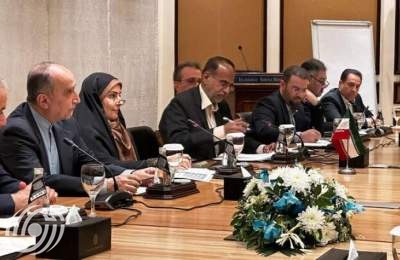 وزيرة الطرق الإيرانية تدعو إلى تنفيذ الاتفاقيات الثنائية والتعاون مع باکستان. وزيرة الطرق الإيرانية تدعو إلى تنفيذ الاتفاقيات الثنائية والتعاون مع باکستان.