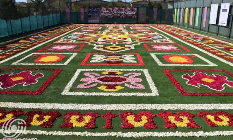 انشاء اكبر سجادة زهور في الشرق الاوسط
