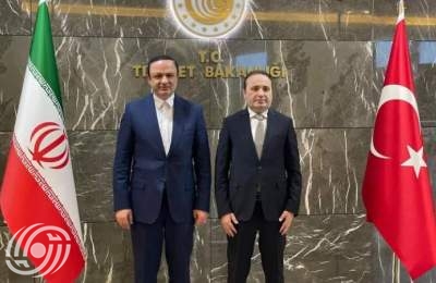 مشروع إنشاء منطقة حرة مشتركة بين إيران وتركيا في طريقه إلى الاحیاء والتنفيذ