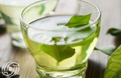 يعد شاي الأعشاب وسيلة فعالة لتقليل أعراض البرد