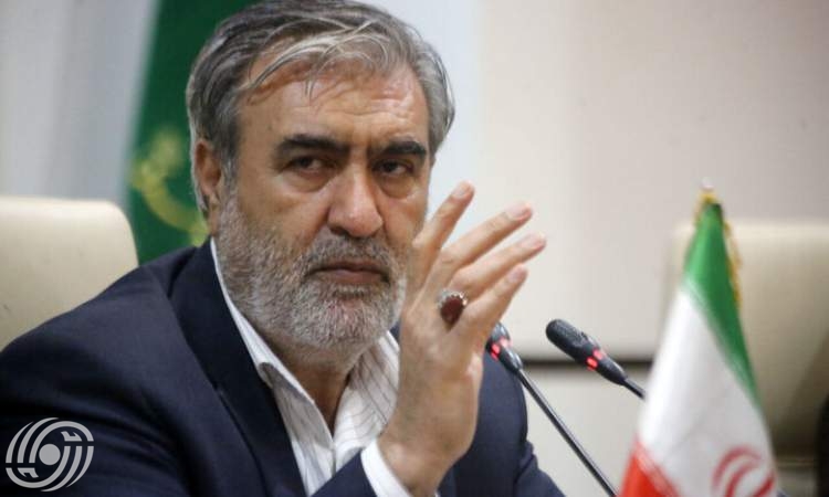 رئيس لجنة الأمن القومي في البرلمان الايراني يعلق على منح جائزة الفيفا للسلام لترامب