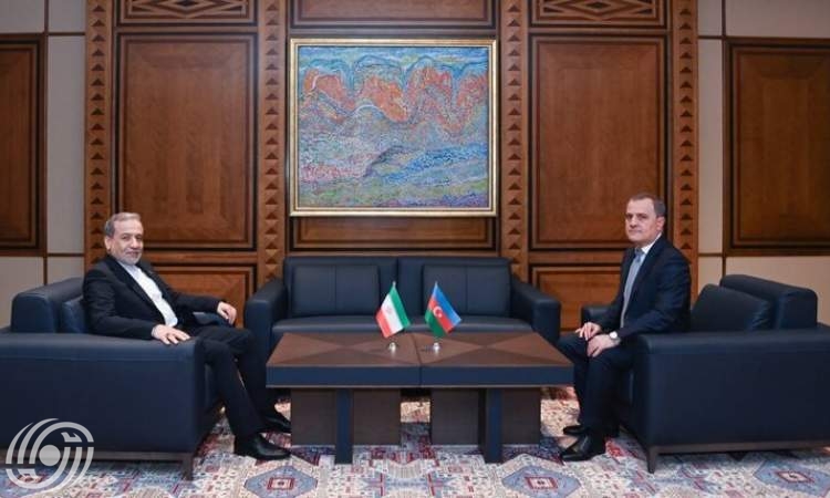 عراقجي يلتقي وزير خارجية أذربيجان في باكو