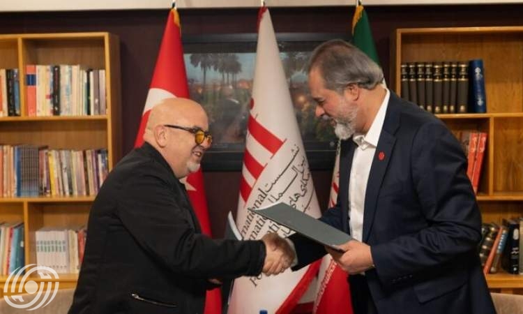 ايران وتركيا توقعان اتفاق للتعاون في المجال السينمائي