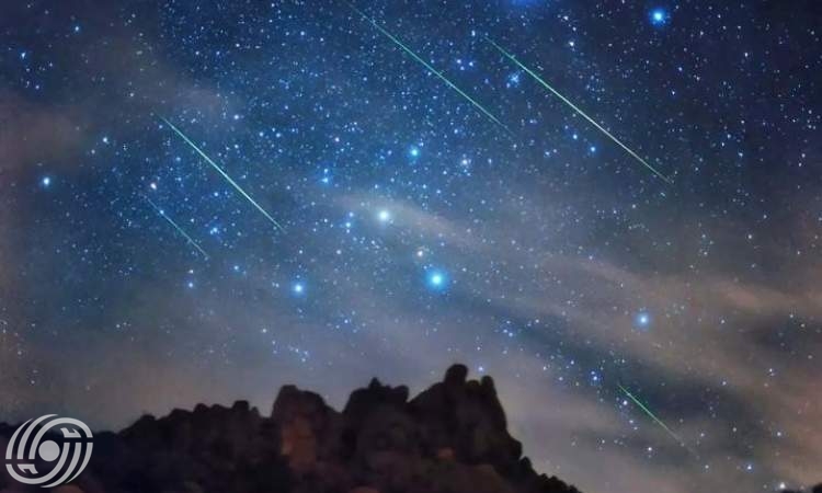 سماء إيران تنتظر زخات الشهب الأكثر عدداً هذا العام سماء إيران تنتظر زخات الشهب الأكثر عدداً هذا العام