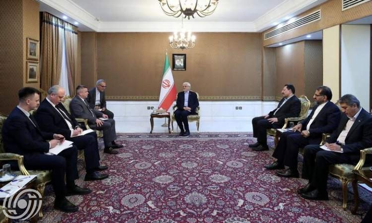 عارف: إيران لا تضع حدودا لتطوير علاقاتها مع بيلاروسيا